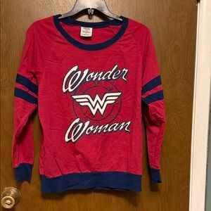 Red Wonder Woman Graphic Top size L